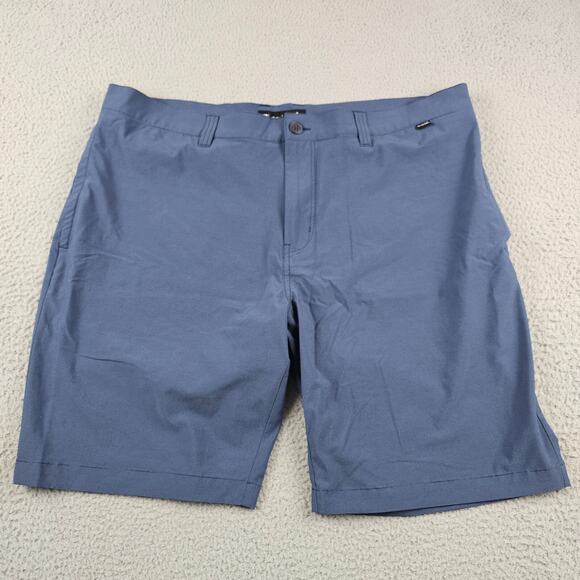 Travis Mathew Beck Shorts Mens Size‎ 40 Blue Chino Golf 10" Inseam Performance - Picture 1 of 6